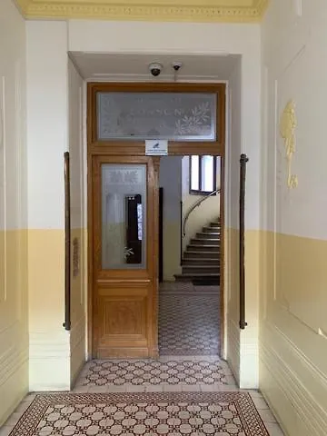 Elegante Altbauwohnung Alles Neu!! Wien
